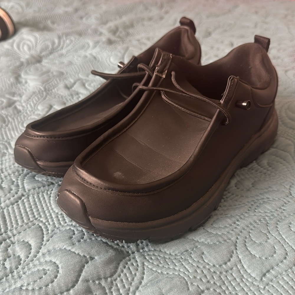 Slip resistant.